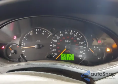 2004 Ford Focus Zts из США, поврежденный, VIN 1FAHP38Z74W155432